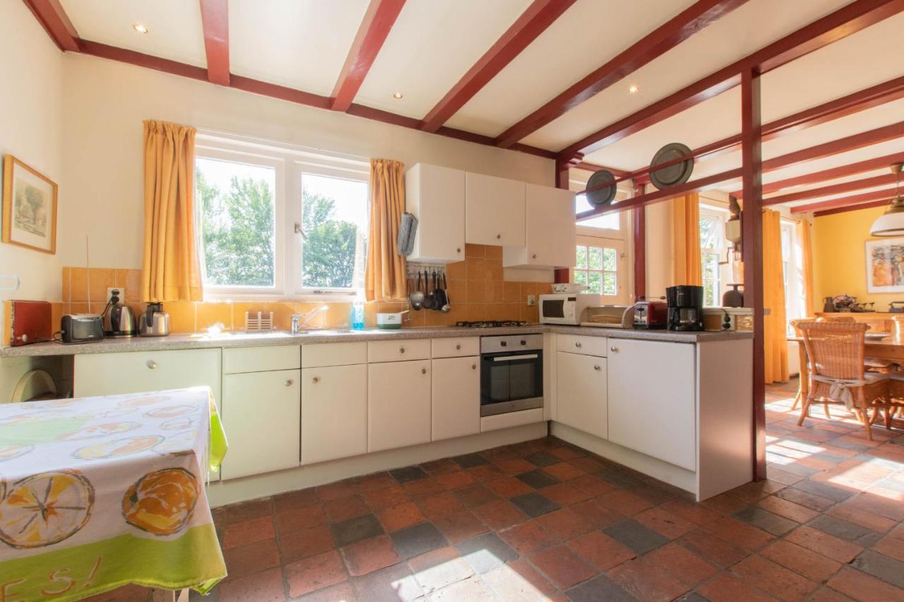 Landelijk Gelegen Familieboerderij Villa Oudelande Esterno foto